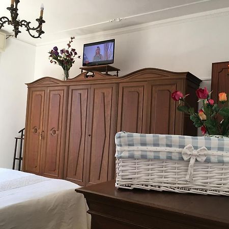 Appartement La Casa Di Nila à Pise Extérieur photo