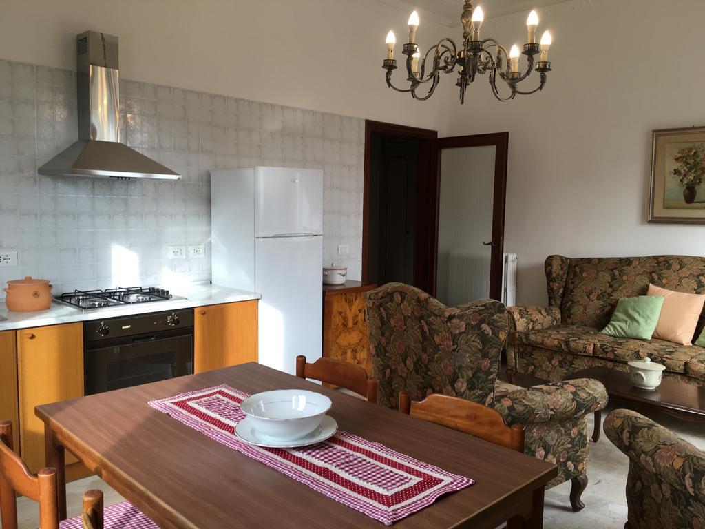 Appartement La Casa Di Nila à Pise Extérieur photo