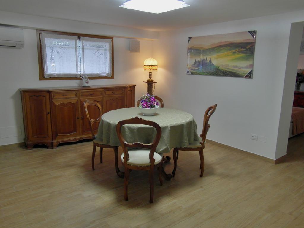 Appartement La Casa Di Nila à Pise Extérieur photo