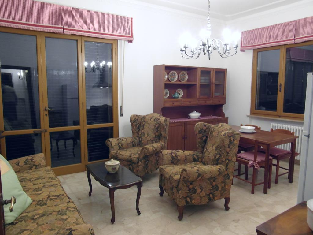 Appartement La Casa Di Nila à Pise Extérieur photo