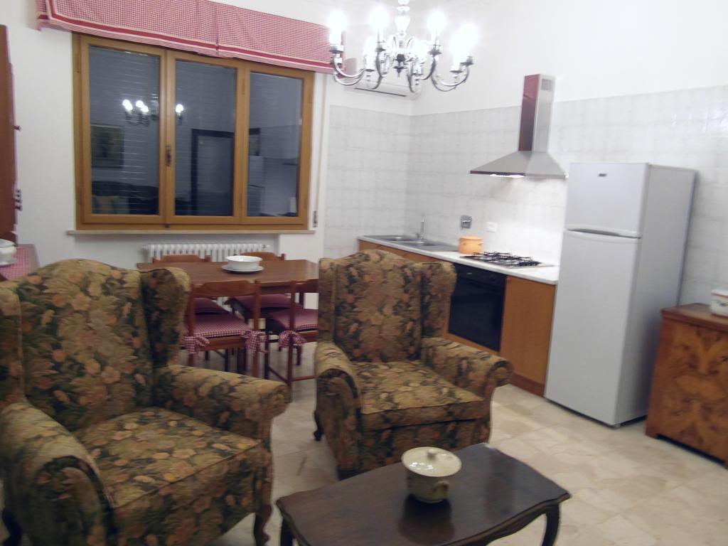 Appartement La Casa Di Nila à Pise Extérieur photo