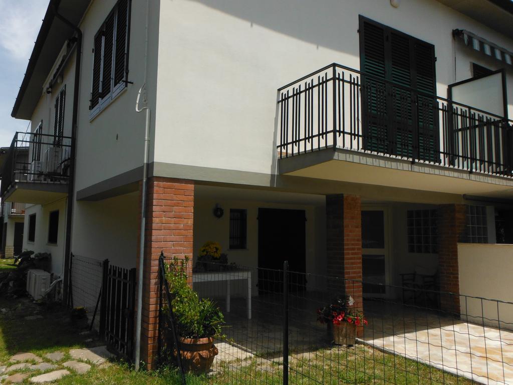 Appartement La Casa Di Nila à Pise Extérieur photo