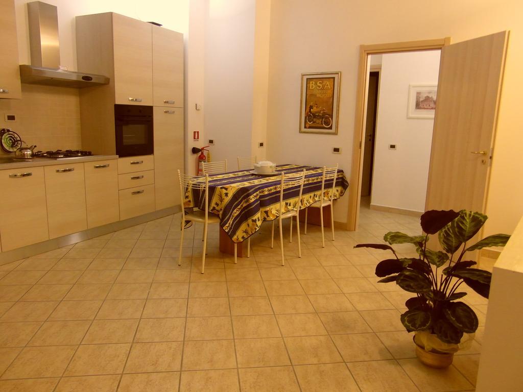 Appartement La Casa Di Nila à Pise Extérieur photo